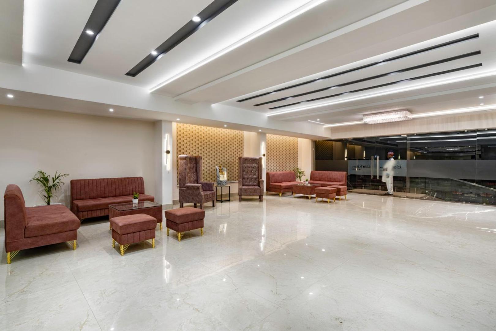 Clarks Inn Suites Agra Near Tajmahal Zewnętrze zdjęcie